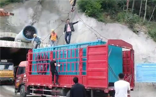 三伏潭镇1300KW发电机出租