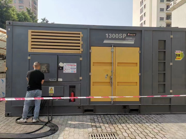 三伏潭镇100kw柴油发电机组的机油应该如何选择？
