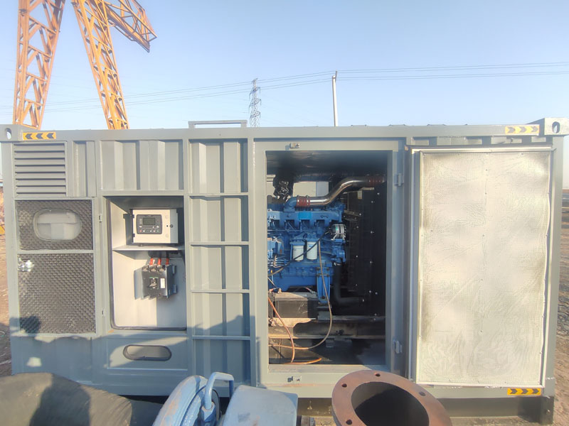 三伏潭镇柴油发电机组的机油多久更换一次比较合适？